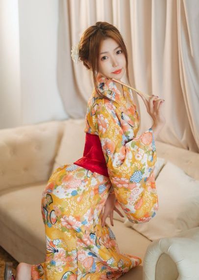 金新月